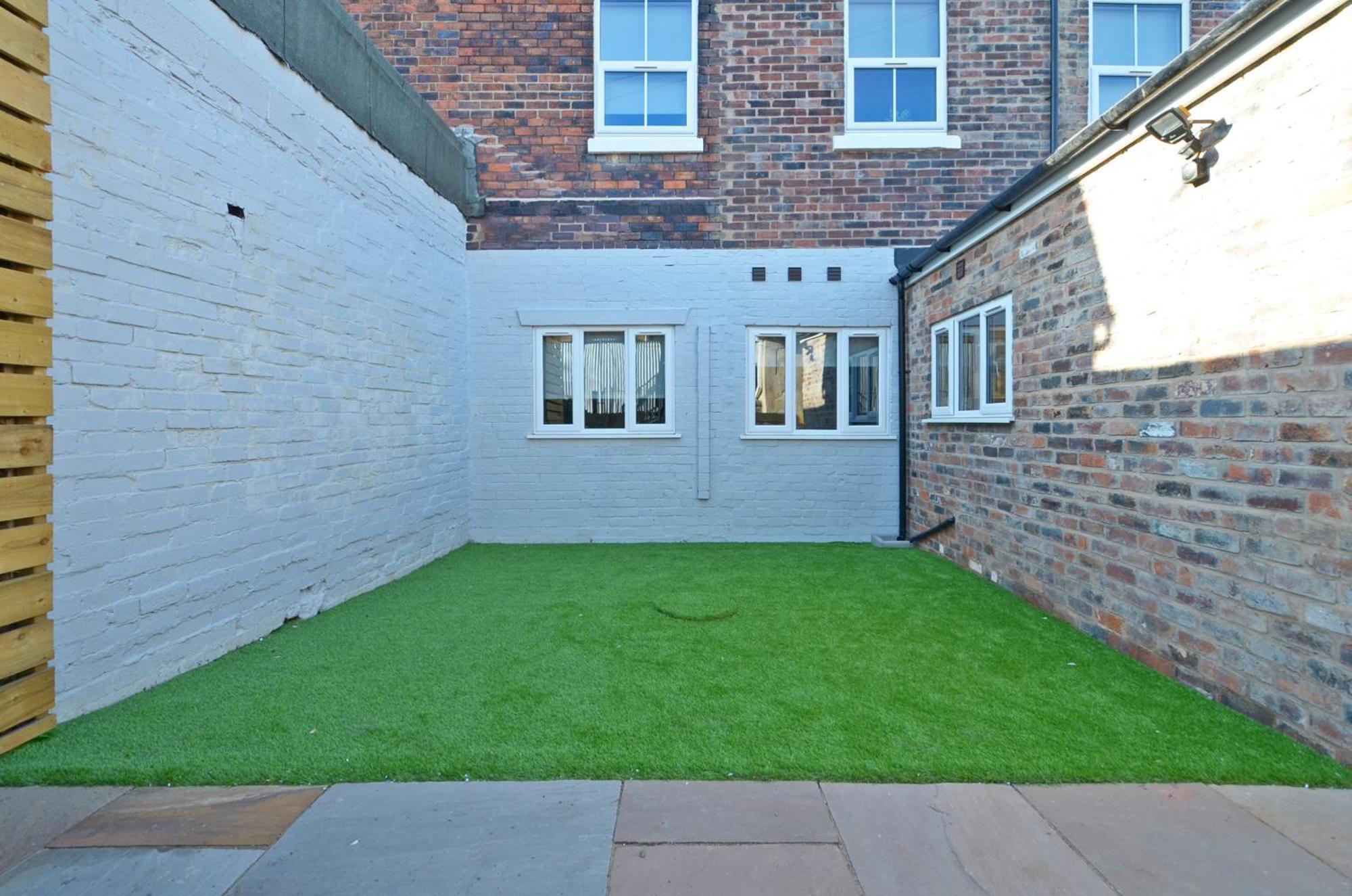 Townhouse Plus @ London Road Stoke エクステリア 写真