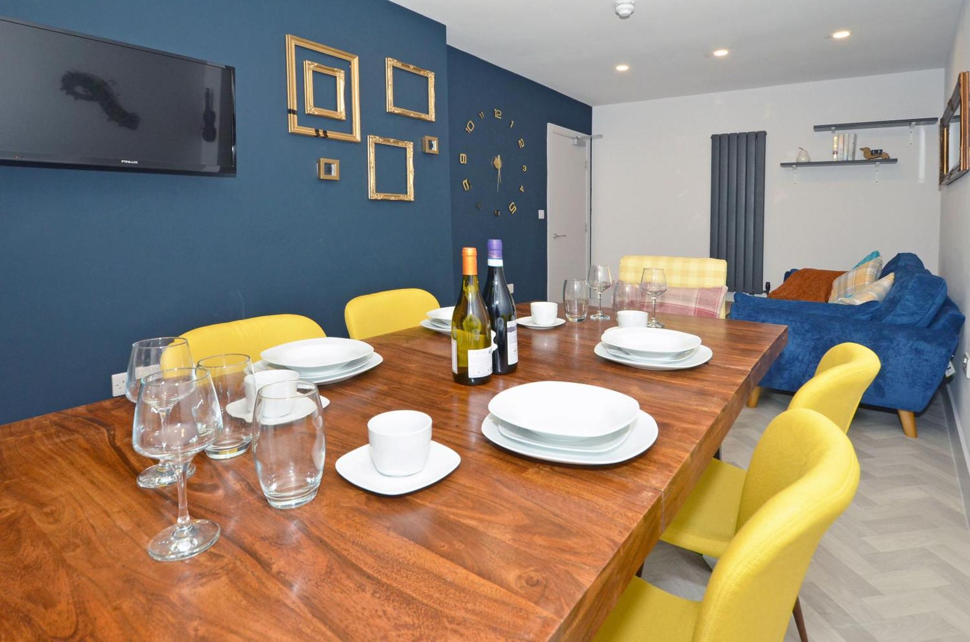 Townhouse Plus @ London Road Stoke エクステリア 写真